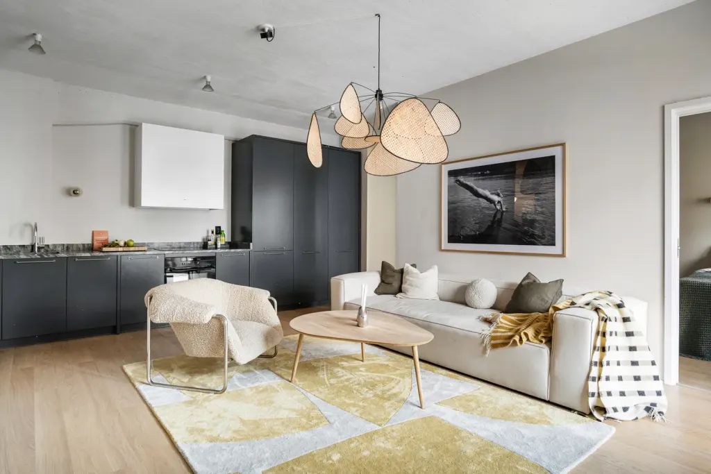 Bostadsrätt med 2 rum på Tre kronors väg 35 i Nacka, bild 4 av 4