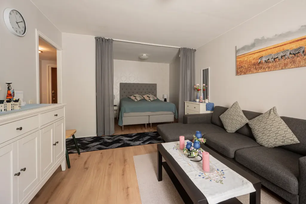 Bostadsrätt med 1,5 rum på Duvbergsvägen 38 i Huddinge, bild 2 av 4