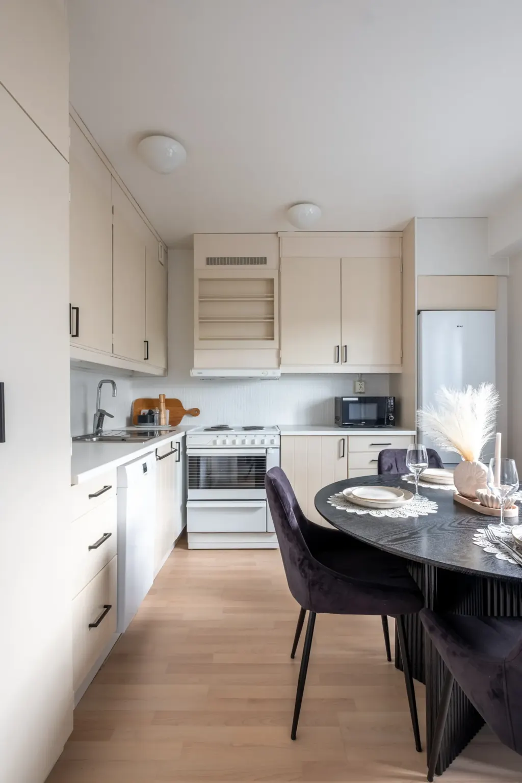 Bostadsrätt med 1,5 rum på Rosenhällsgatan 8 i Eskilstuna, bild 3 av 4