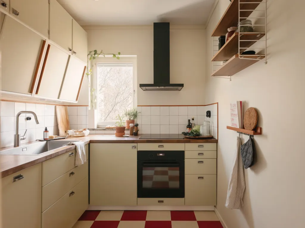 Bostadsrätt med 3 rum på Schlytersvägen 45 - högst upp i Stockholm, bild 5 av 5