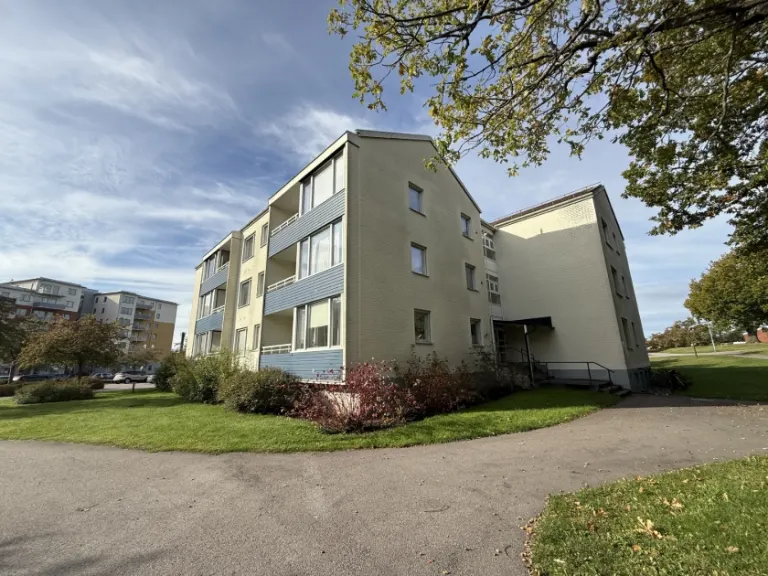Hyresrätt med 4 rum på Perstorpsvägen 11 i Kalmar