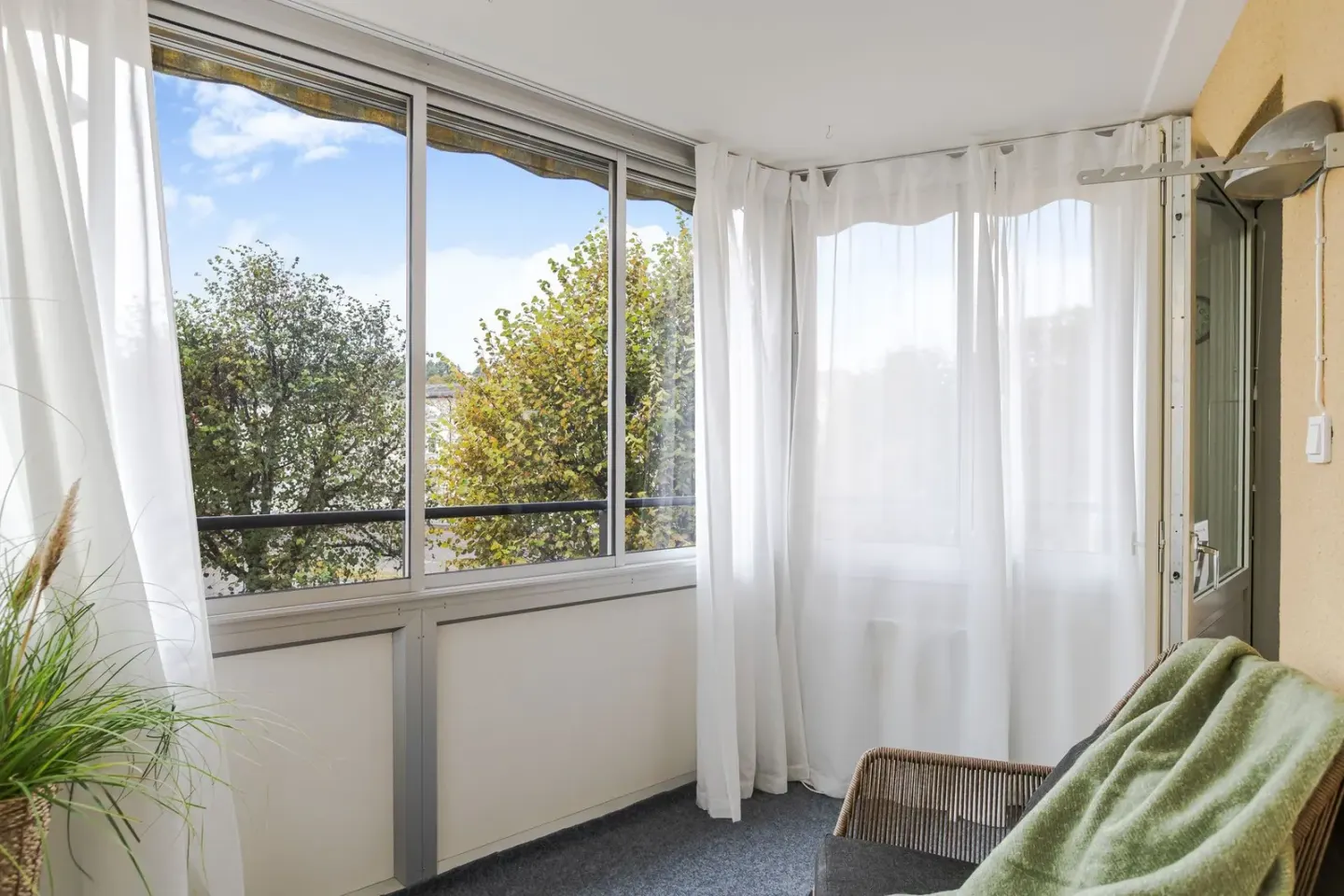 Bostadsrätt med 3 rum på Skogslyckegatan 1B i Linköping, bild 2 av 4