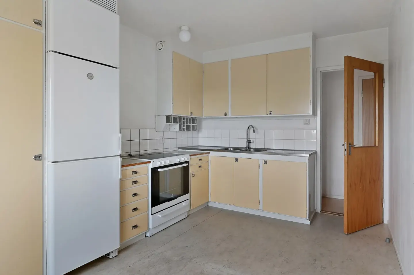 Bostadsrätt med 2 rum på Tornslingan 41 i Huddinge, bild 2 av 4