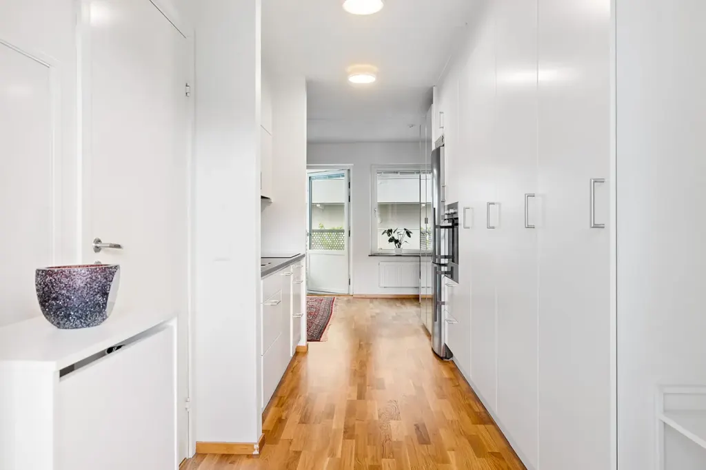 Bostadsrätt med 1,5 rum på Engelbrektsvägen 41B i Järfälla, bild 3 av 4