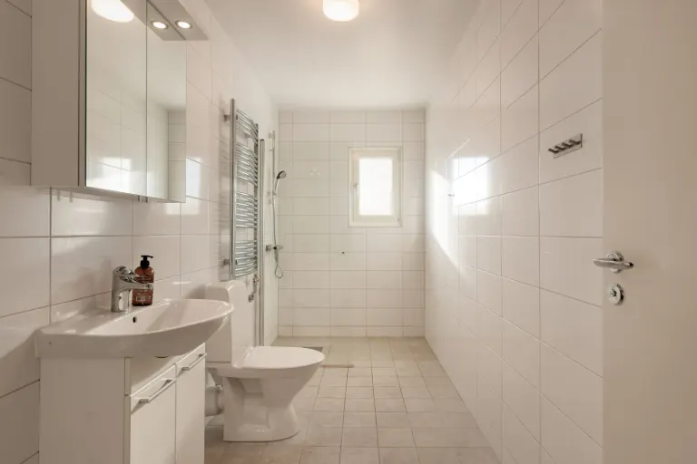 Bostadsrätt med 4 rum på Rågvägen 10 i Botkyrka, bild 3 av 5