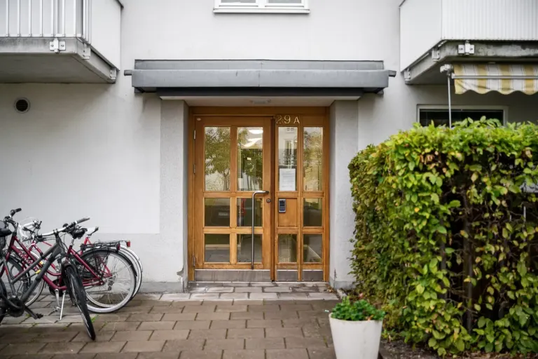 Bostadsrätt med 2 rum på Kungssätravägen 29A i Stockholm, bild 2 av 4