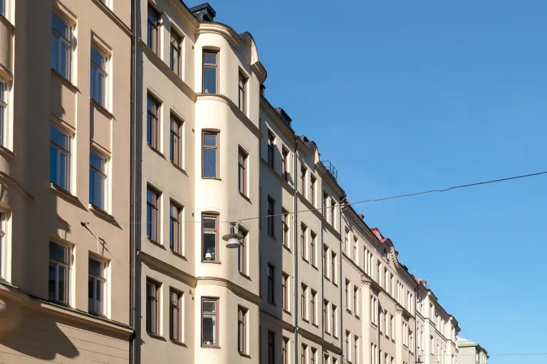 Bostadsrätt med 3 rum på Roslagsgatan 21 i Stockholm, bild 2 av 3