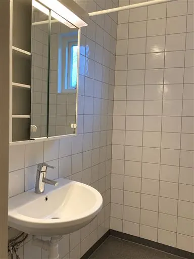 Hyresrätt med 2 rum på SKOLGATAN 40 i Örebro, bild 3 av 4
