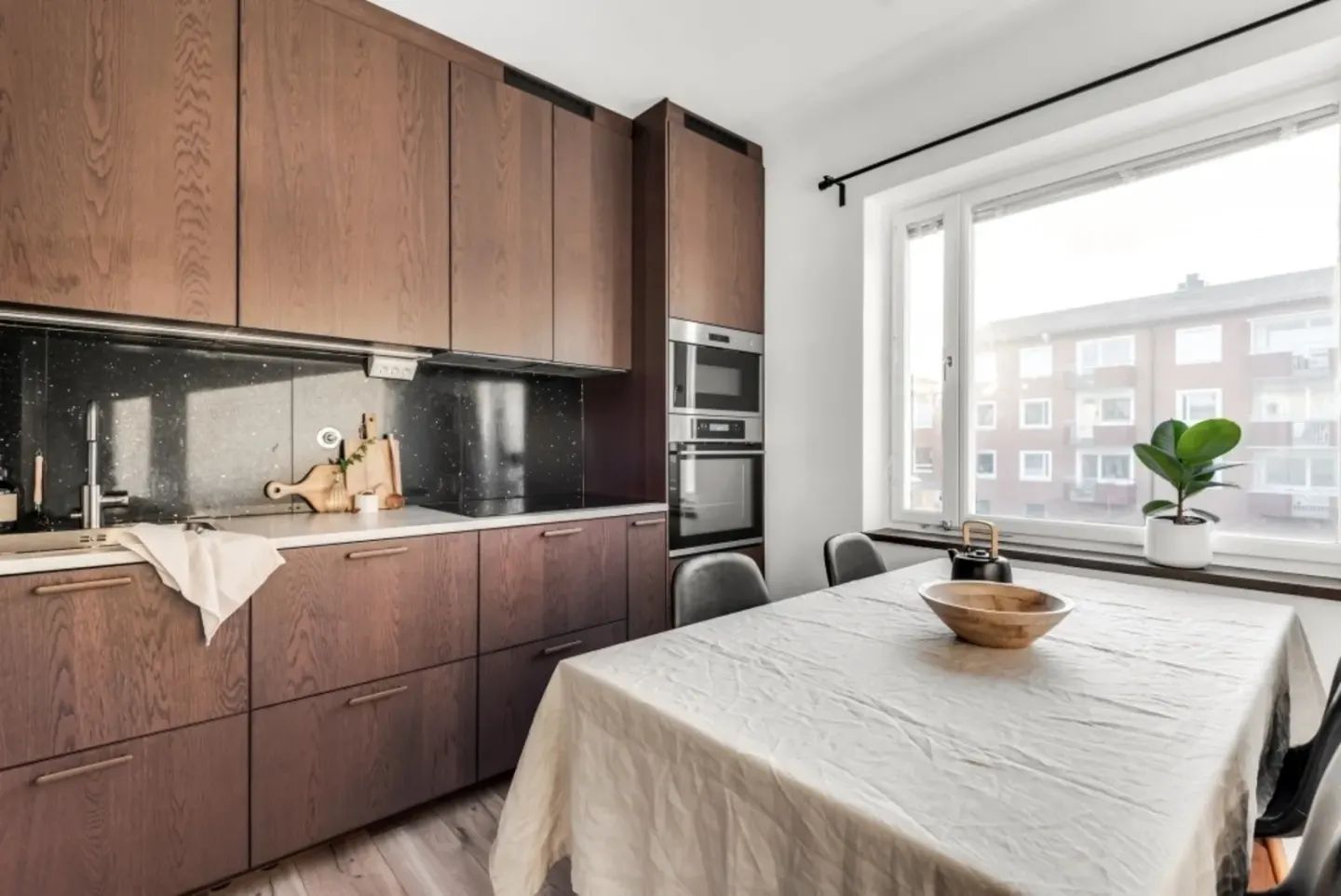 Bostadsrätt med 4 rum på Jämtlandsgatan 70 i Stockholm, bild 2 av 4
