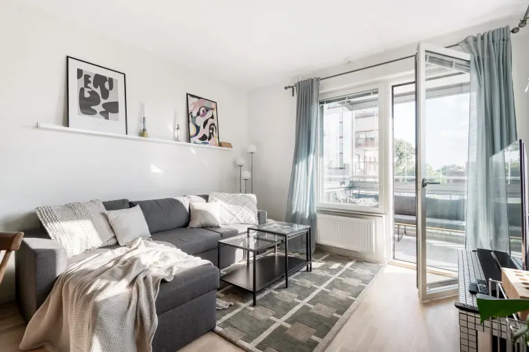 Bostadsrätt med 2 rum på Fyrspannsgatan 183 i Stockholm, bild 3 av 4