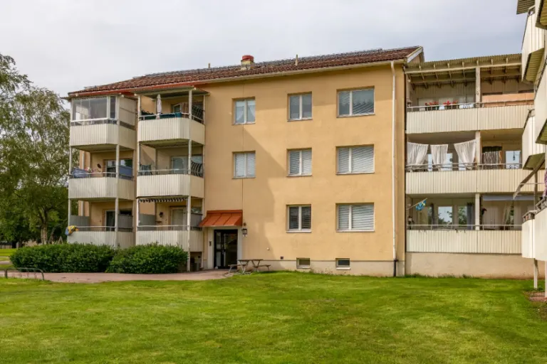 Hyresrätt med 1 rum på Vallbygatan 6 i Hallstahammar