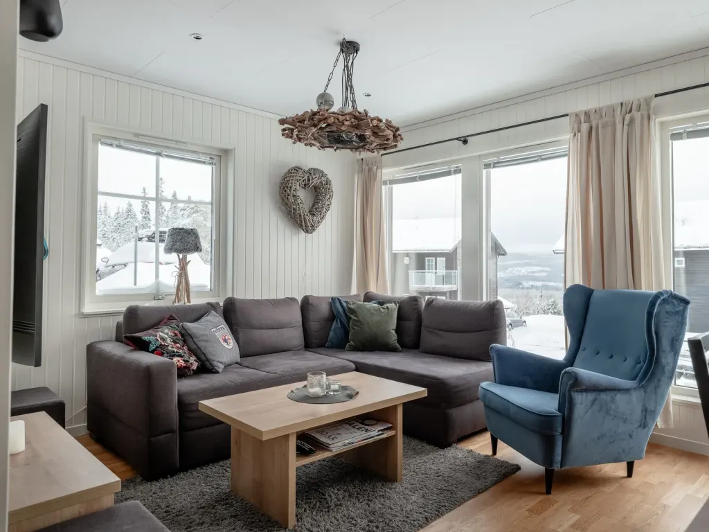Bostadsrätt med 4 rum på Trivselvägen 13B i Malung-Sälen, bild 2 av 4