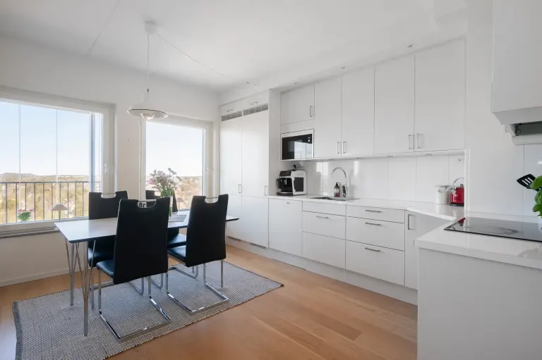 Bostadsrätt med 3 rum på Sjödalsvägen 17 i Huddinge, bild 4 av 4