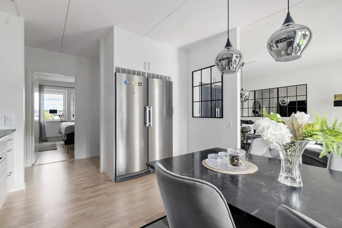 Bostadsrätt med 3 rum på Tegvägen 11 i Järfälla, bild 3 av 4