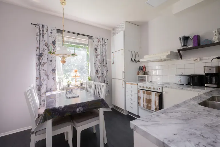 Bostadsrätt med 1,5 rum på Duvbergsvägen 38 i Huddinge, bild 4 av 4