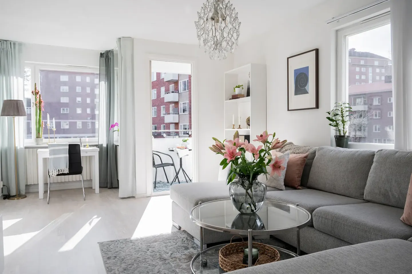 Bostadsrätt med 2 rum på Sjödalsbacken 3C i Huddinge, bild 2 av 4