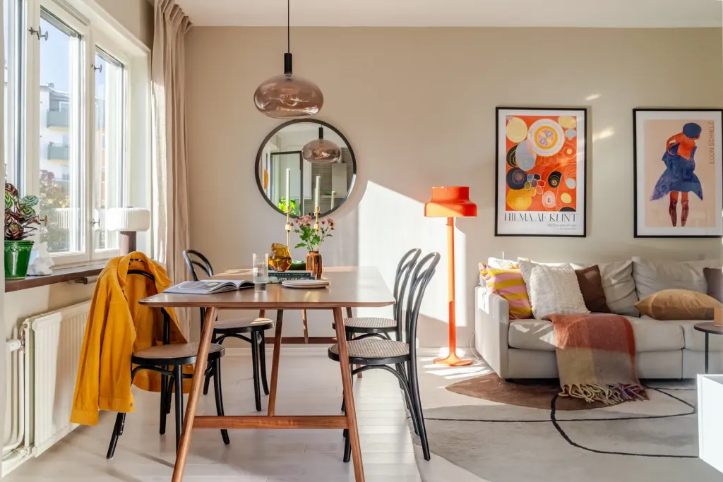 Bostadsrätt med 3 rum på Tegelbruksvägen 8B i Stockholm, bild 2 av 4