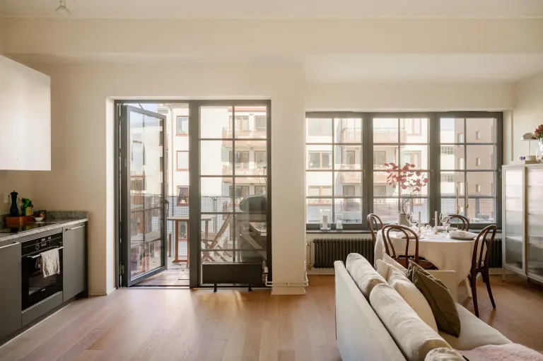 Bostadsrätt med 2 rum på Tre kronors väg 31 i Nacka, bild 2 av 4