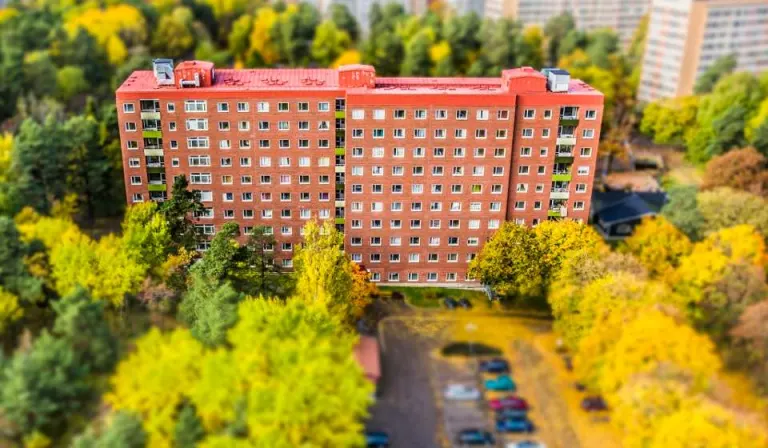 Hyresrätt med 1 rum på Armégatan 32A i Solna, bild 2 av 2