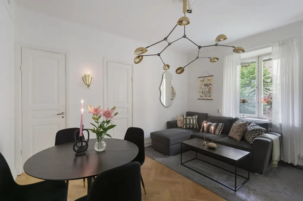 Bostadsrätt med 1,5 rum på Folkskolegatan 12 i Stockholm, bild 2 av 4