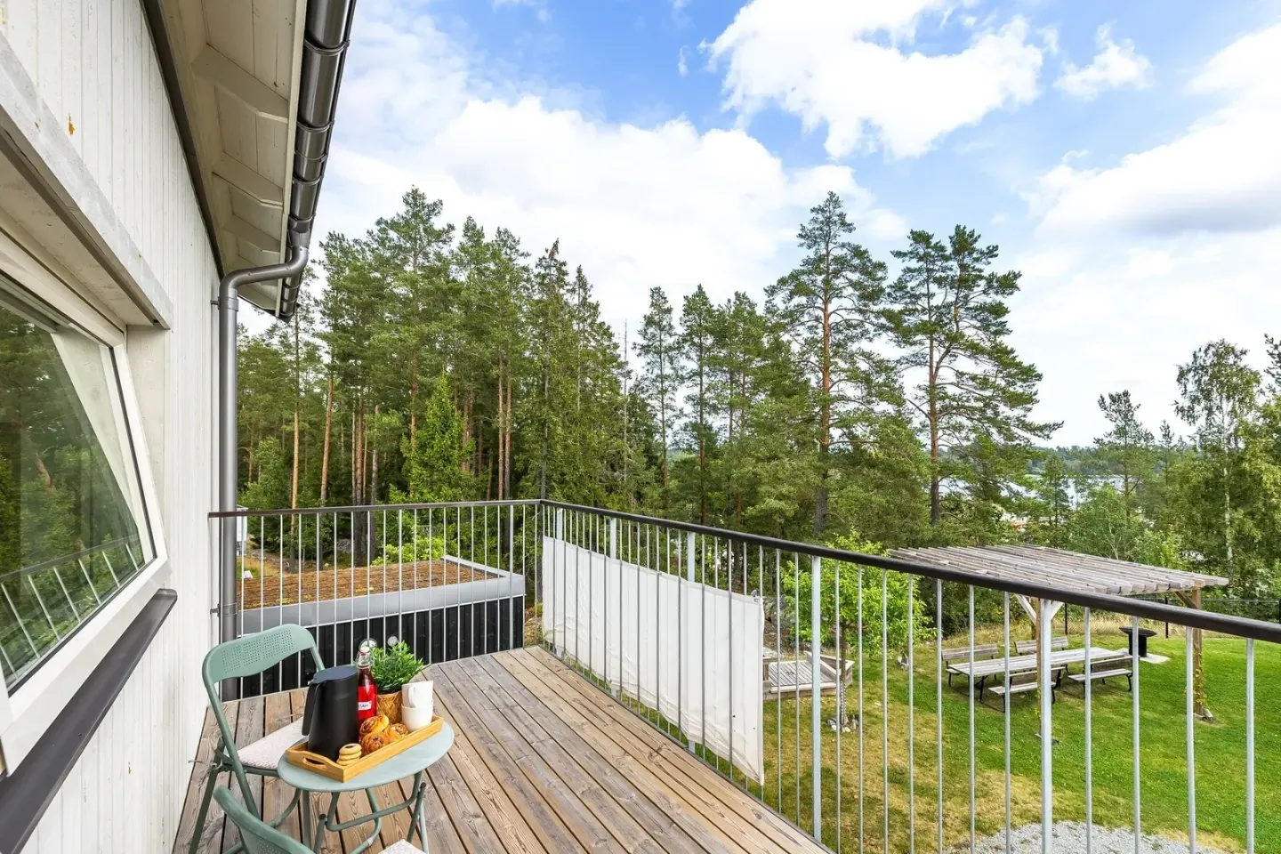Bostadsrätt med 4 rum på Jägarbacken 19D i Strängnäs, bild 4 av 4
