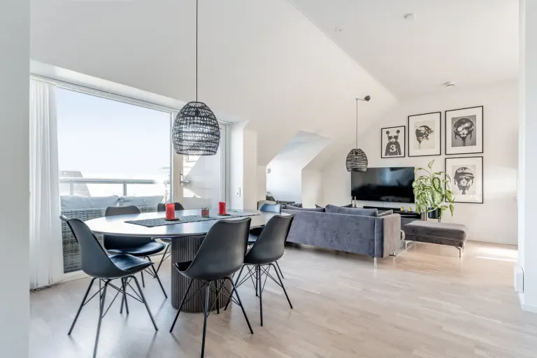 Bostadsrätt med 4 rum på Fotbollsvägen 26B i Nyköping, bild 2 av 4