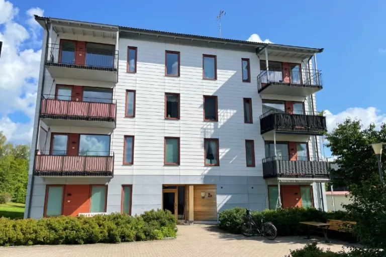 Hyresrätt med 4 rum på Torngatan 2B i Heby, bild 2 av 4