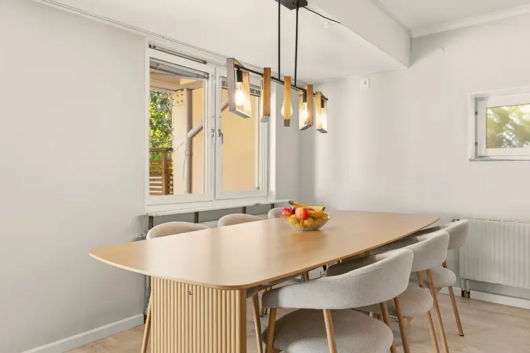 Bostadsrätt med 3 rum på Bjursvägen 54 i Upplands Väsby, bild 4 av 4