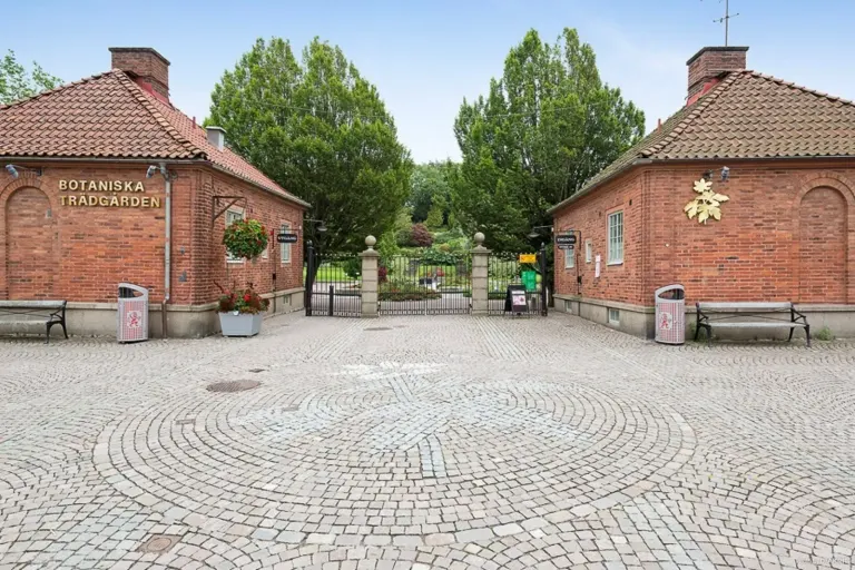 Bostadsrätt med 3 rum på Silvermyntsgatan 8 i Göteborg, bild 2 av 4