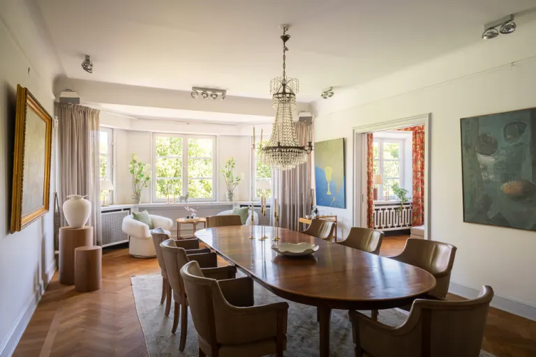Bostadsrätt med 6 rum på Strandvägen 67 i Stockholm, bild 4 av 5