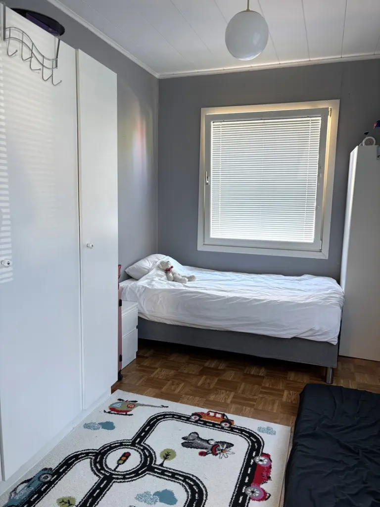 Hyresrätt med 2 rum på Hallavägen 11 i Uddevalla, bild 4 av 5