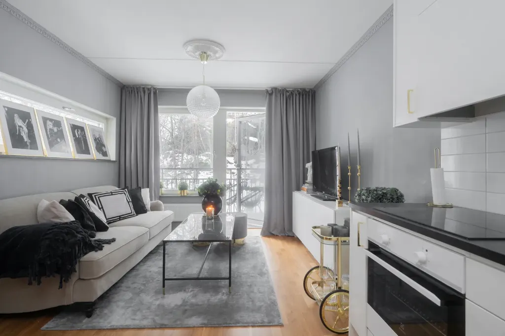 Bostadsrätt med 2 rum på Sköllerstagatan 56 i Stockholm, bild 2 av 4
