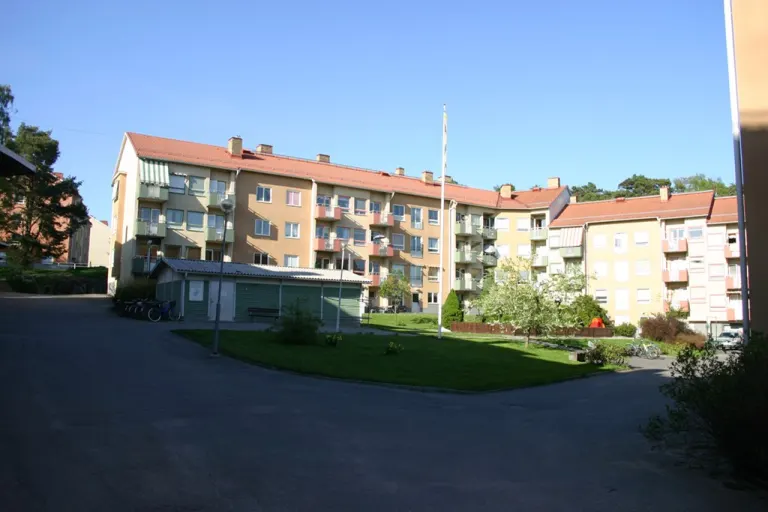 Hyresrätt med 2 rum på Fågelbovägen 17A i Nyköping, bild 2 av 4