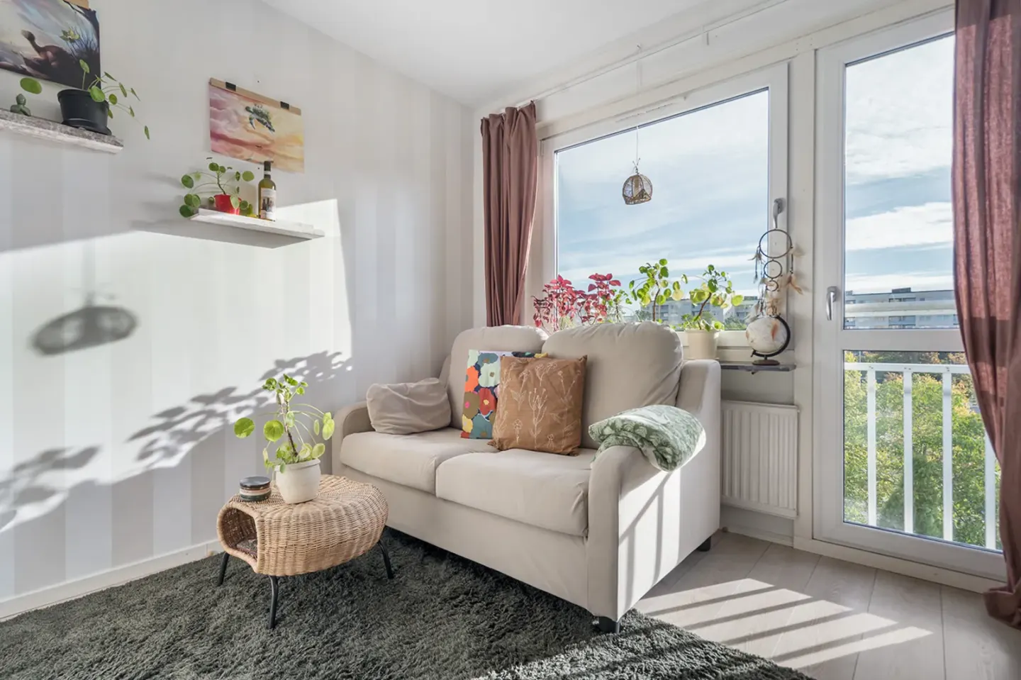 Bostadsrätt med 1 rum på Tornérplatsen 18 i Järfälla, bild 2 av 4