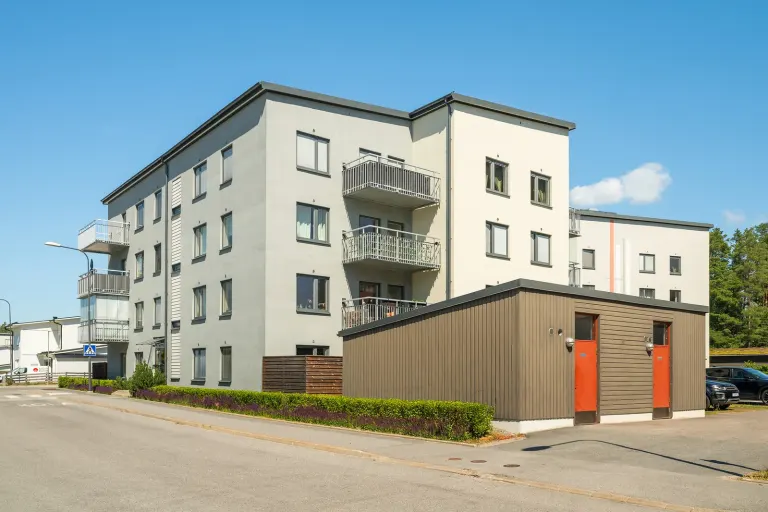 Bostadsrätt med 2 rum på Flygarvägen 4 i Botkyrka