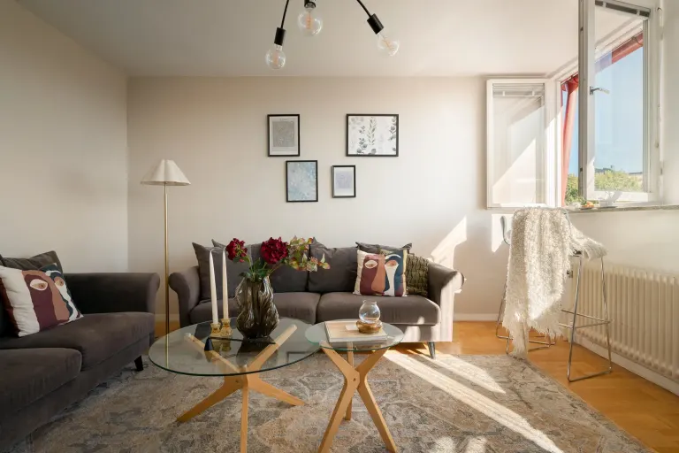 Bostadsrätt med 2 rum på Ugglevägen 34A i Nacka, bild 3 av 4