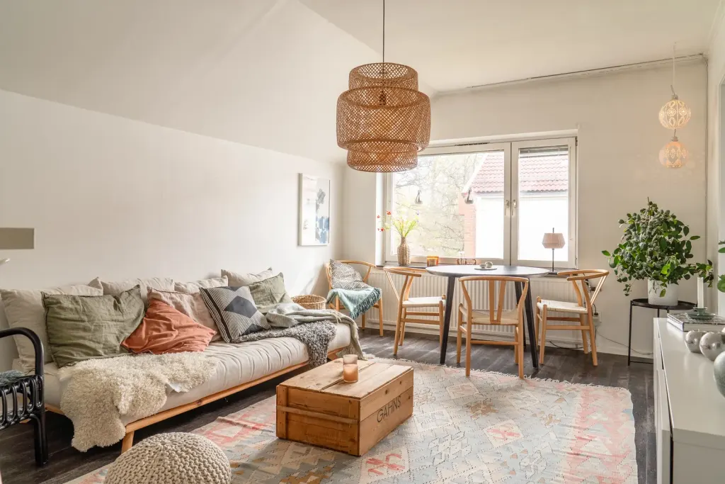 Bostadsrätt med 3 rum på Turingevägen 51 i Stockholm, bild 2 av 4