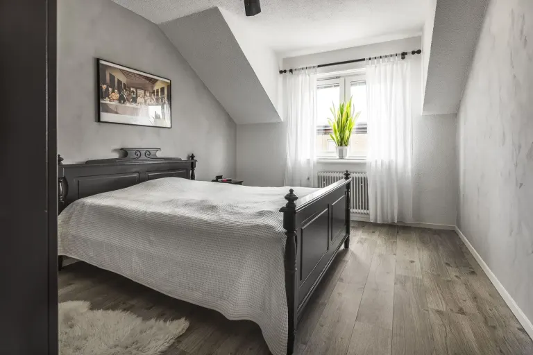 Bostadsrätt med 2 rum på Nyforsgatan 28B i Eskilstuna, bild 3 av 4