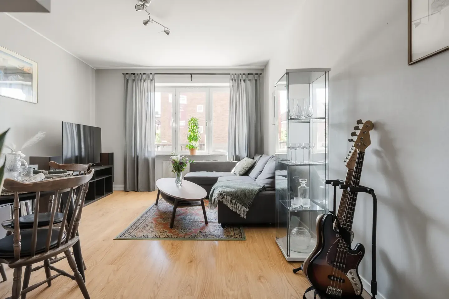 Bostadsrätt med 1,5 rum på Hjortstorpsvägen 13A i Örebro