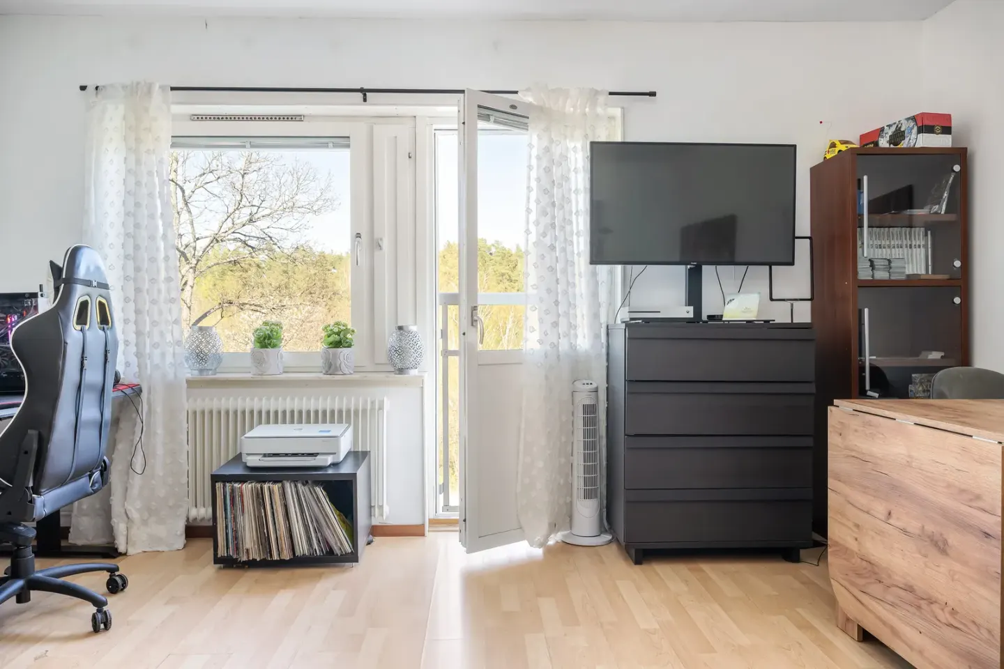 Bostadsrätt med 1 rum på Södra Storängsvägen 54A i Finspång, bild 2 av 4
