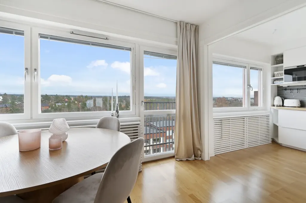 Bostadsrätt med 2 rum på Spelvägen 5 i Huddinge, bild 2 av 4