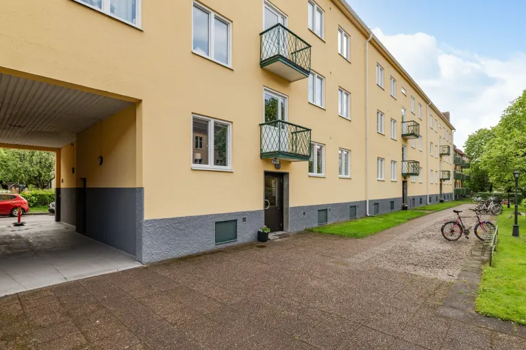 Bostadsrätt med 4 rum på Venavägen 25A i Örebro, bild 4 av 4