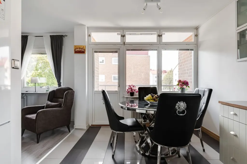 Bostadsrätt med 2 rum på Folkungagatan 33A i Mjölby, bild 3 av 4