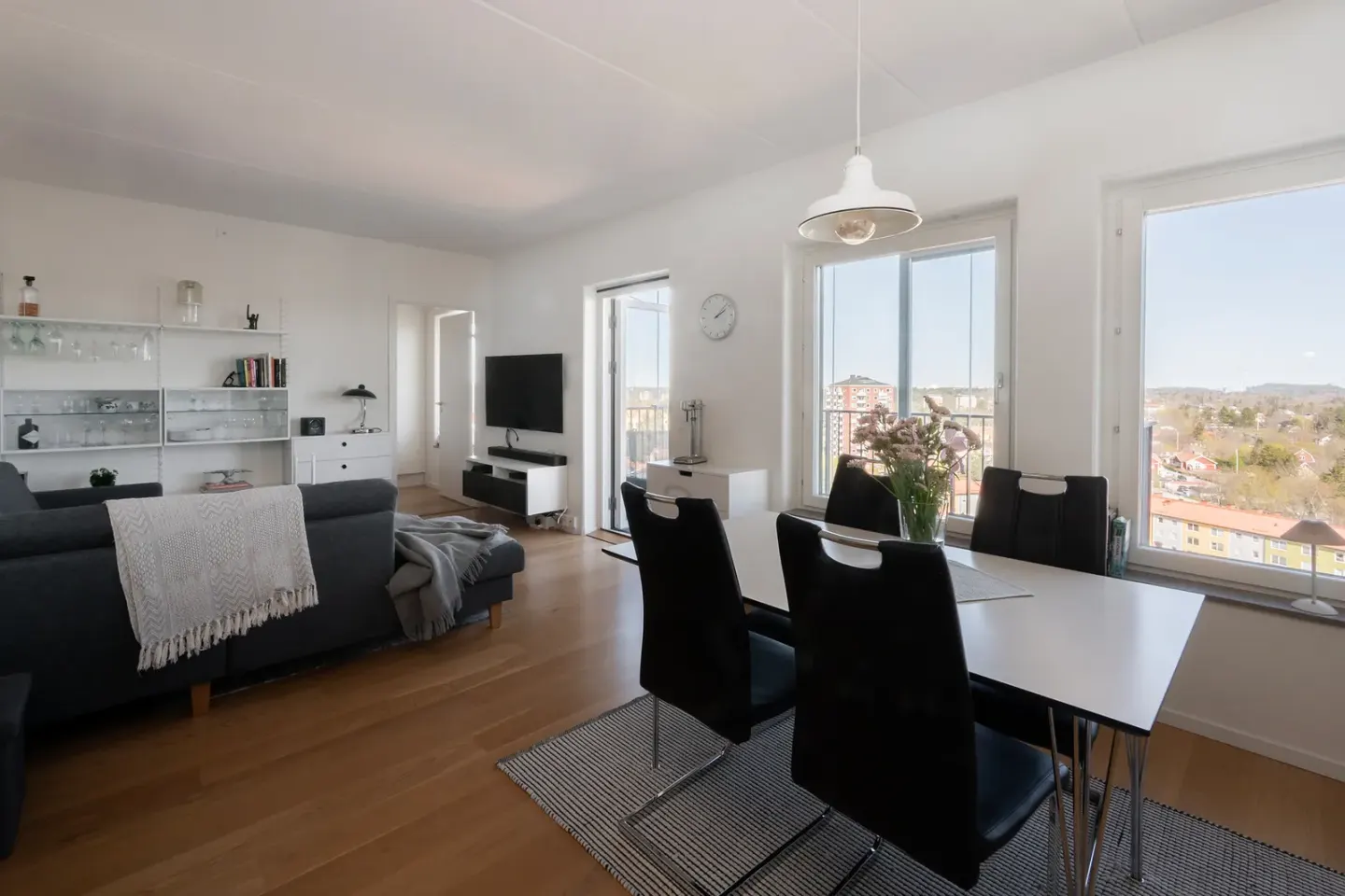 Bostadsrätt med 3 rum på Sjödalsvägen 17 i Huddinge