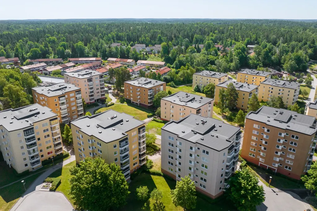 Bostadsrätt med 3 rum på Middagsvägen 6 i Botkyrka, bild 3 av 4