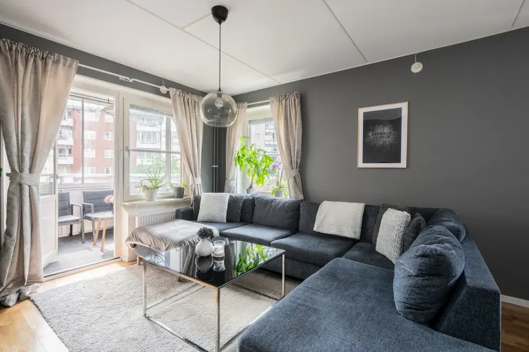 Bostadsrätt med 1,5 rum på Kungsklippevägen 13 i Huddinge