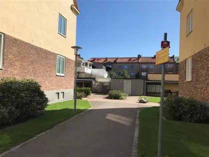 Hyresrätt med 2 rum på Fröjdenborgsgatan 10 i Landskrona, bild 2 av 2
