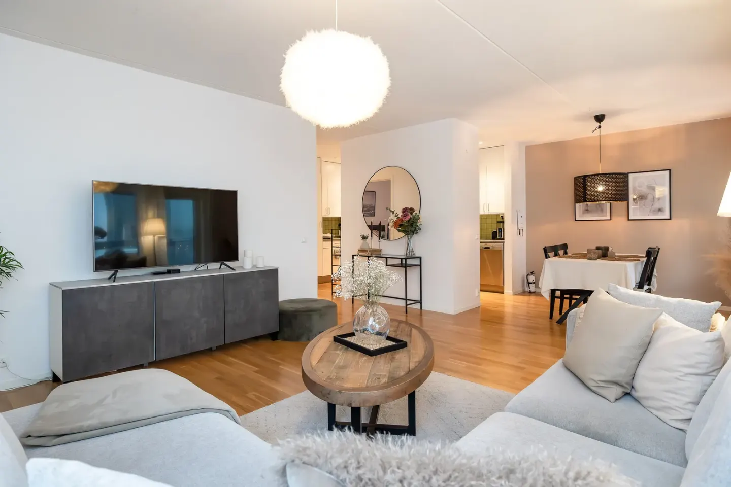 Bostadsrätt med 2 rum på Restalundsvägen 6 i Örebro, bild 4 av 4