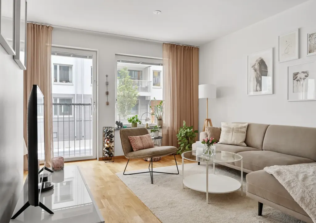 Bostadsrätt med 3 rum på Edsviksvägen 1 i Sollentuna, bild 3 av 4