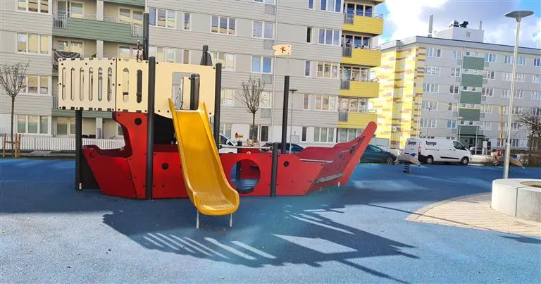 Hyresrätt med 3 rum på Lextorpsvägen 23 i Trollhättan, bild 4 av 5